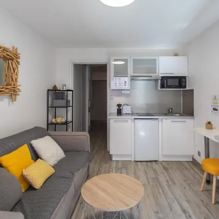 Waverly Furnished Flat